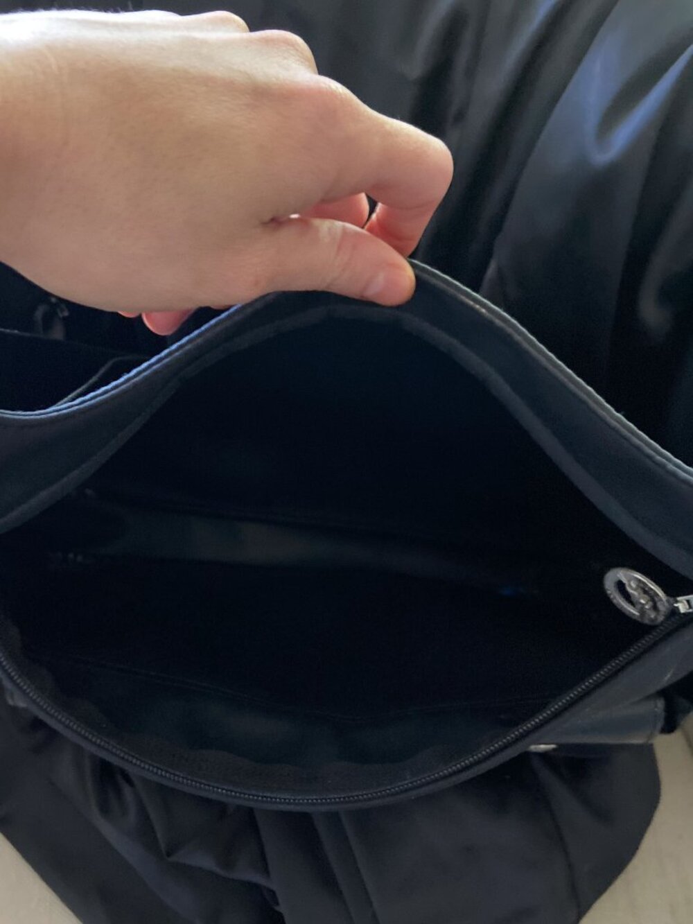 Longchamp Planetes Crossbody Bag in Black - Picture 8 of 8
